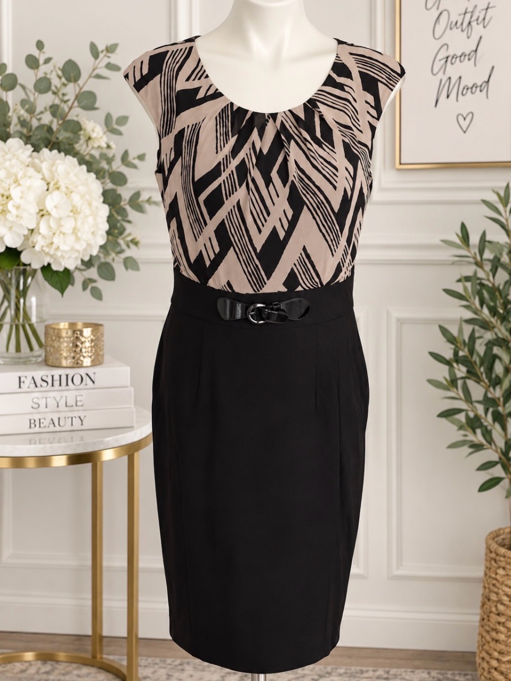 C.B. Established 1962 Classy Black & Taupe Printed Cap-Sleeve Sheath Dress